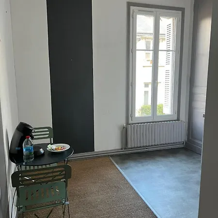 A 350m De La Gare شقة *